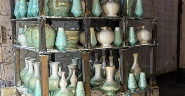 Jingdezhen crystalline glaze porcelain vase with natural crystal blooming patterns and a glossy mother-of-pearl shine