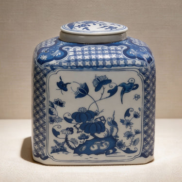 Chinese blue and white birds and flowers porcelain jar as an elegant gift idea
